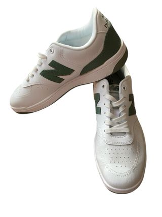 Zapatillas New Balance Blancas y Verdes