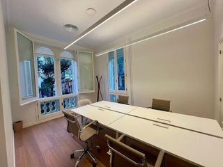 Oficina en alquiler en La Dreta de l'Eixample en Barcelona