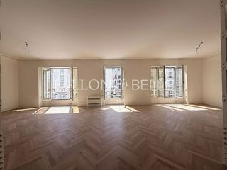 Piso en alquiler en Cortes - Huertas en Madrid