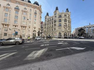 Piso en alquiler en Cortes - Huertas en Madrid