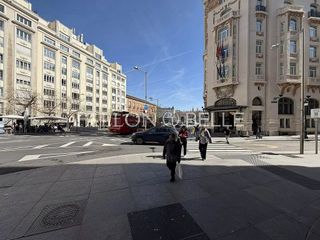 Piso en alquiler en Cortes - Huertas en Madrid