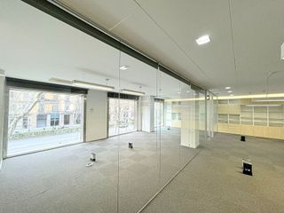Oficina en alquiler en La Dreta de l'Eixample en Barcelona