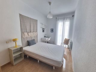 Piso en alquiler en Bellas Vistas en Madrid