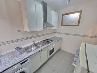 Piso en alquiler en Bellas Vistas en Madrid