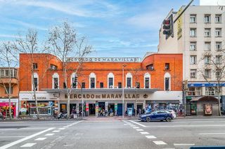 Piso en alquiler en Bellas Vistas en Madrid