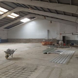 Nave industrial en alquiler en Centre en Sabadell