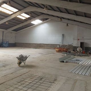 Nave industrial en alquiler en Centre en Sabadell