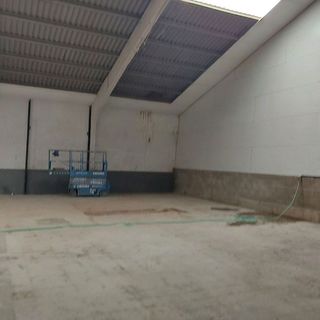 Nave industrial en alquiler en Centre en Sabadell
