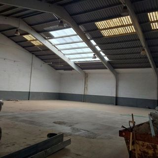 Nave industrial en alquiler en Centre en Sabadell