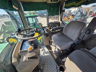 Tractor John Deere 6195M