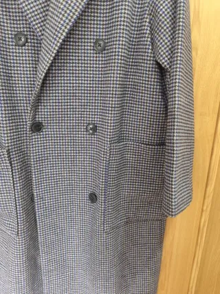 Abrigo Pull&Bear cuadros negro