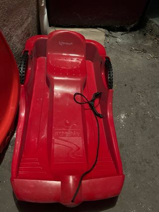 Trineos para nieve con frenos