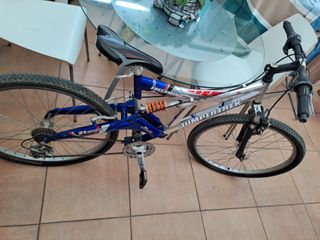 Bicicleta de Montaña Doble Suspensión