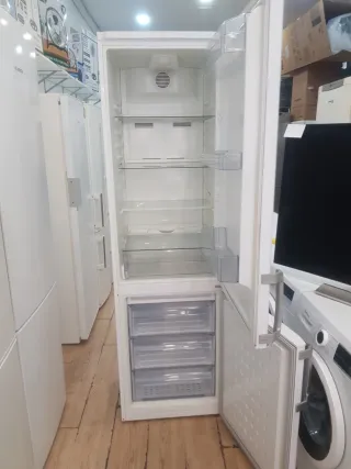 Nevera Beko Blanca con Garantía transporte