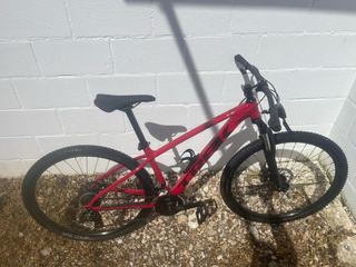 Bicicleta Trek Marlin Roja