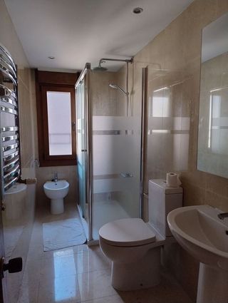 Piso en alquiler en Zona Teatro Campoamor en Oviedo