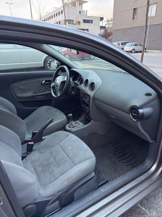 SEAT Ibiza 2003