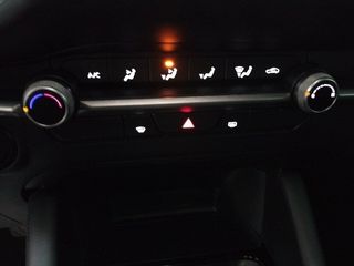 Mazda 3 2.5L E-SKY G MHEV 103kW Prime-line