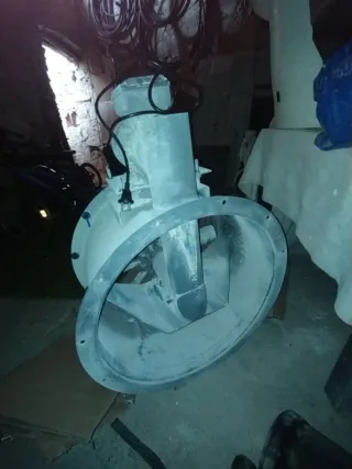 Extractor de aire industrial