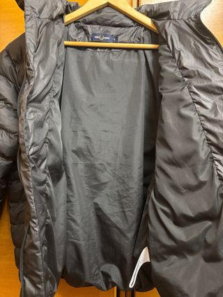 Abrigo Fred Perry Negro