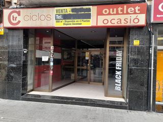 Local comercial en venta en Gràcia en Sabadell
