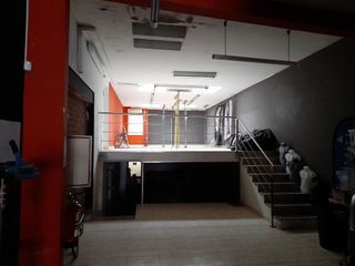 Local comercial en venta en Gràcia en Sabadell