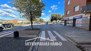 Local comercial en venta en Palau-solità i Plegamans