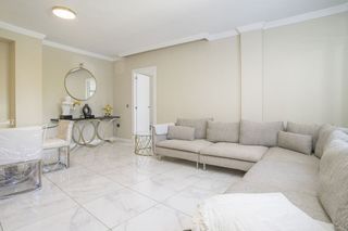 Piso en venta en Nueva Andalucía centro en Marbella