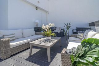 Piso en venta en Nueva Andalucía centro en Marbella