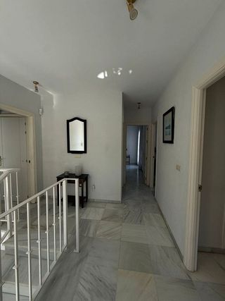 Chalet en alquiler en Los Naranjos - Las Brisas en Marbella