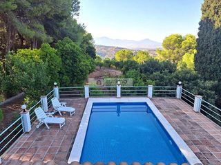 Chalet en venta en Alhaurín el Grande