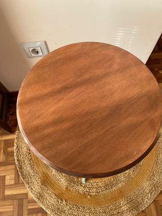 Mesa auxiliar restaurada verde y oro Shabby Chic