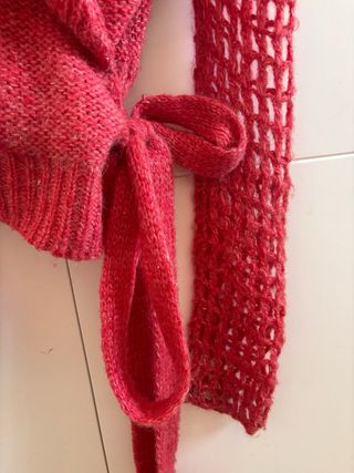 Chaqueta lana coral/rosa, cuello esmoquin cinto