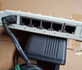 Switch Ethernet Surecom EP-805SX 5 Porte