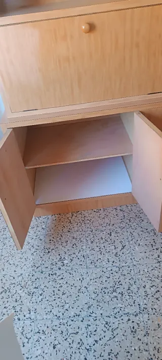 Estantería madera con cajones y armarios