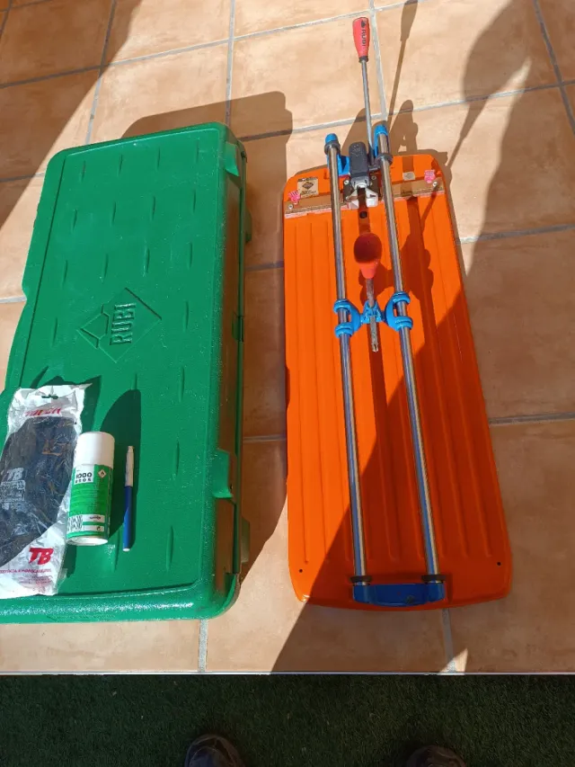 Cortadora de azulejos Rubi TS-60