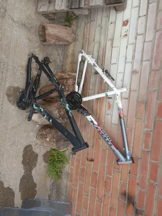 2 Cuadros Bicicleta Montaña 26 Venta en persona