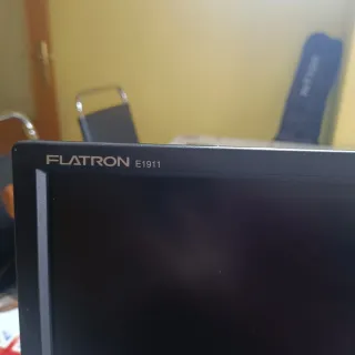 Monitor LG Flatron E1911 20 pollici