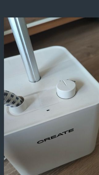 Plancha de vapor vertical Create crema