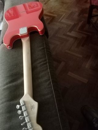 Fender Custom Nashville Strato Edición Limitada