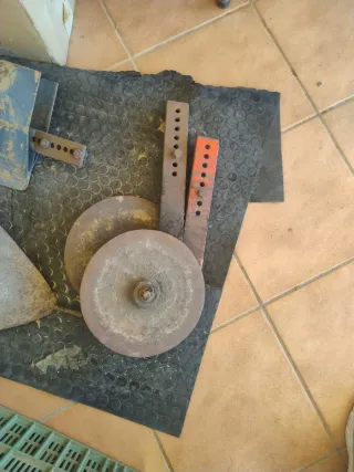 Aperos Mula Mecánica