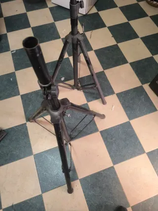 Soportes para altavoces de discoteca