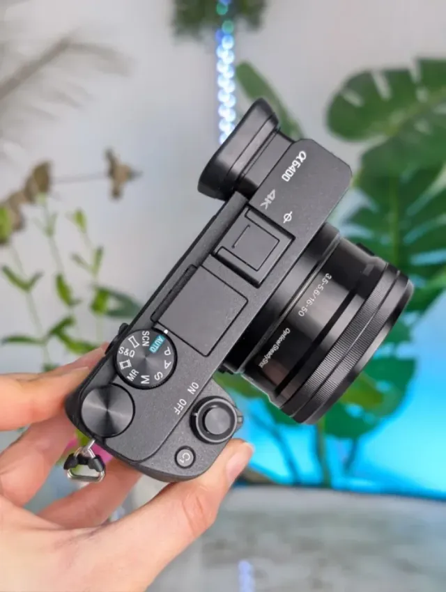Sony A6400 (120 Disparos)