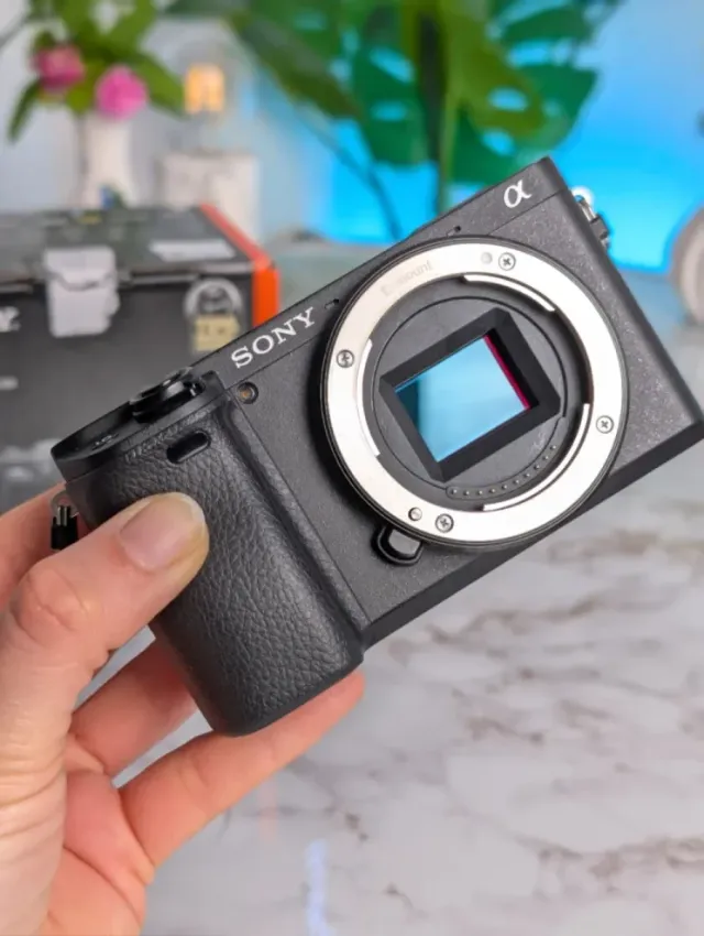 Sony A6400 (120 Disparos)