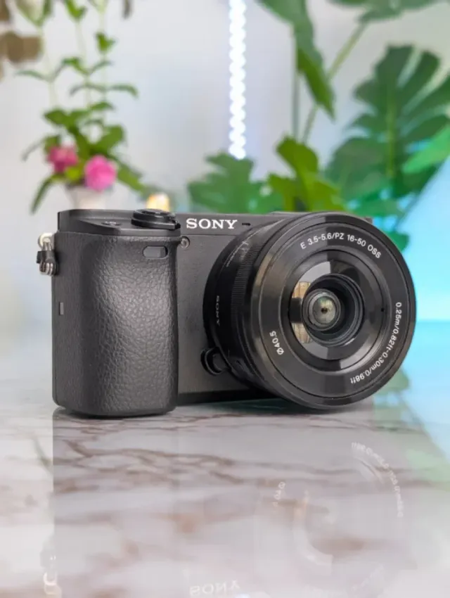 Sony A6400 (120 Disparos)