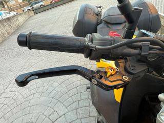 Yamaha MT-07 Amarilla 2015