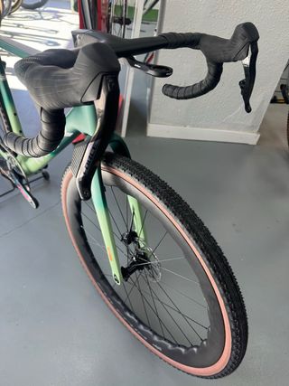 Bicicleta Gravel MMR Simun 10