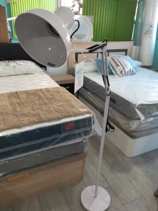 Lámpara de pie
