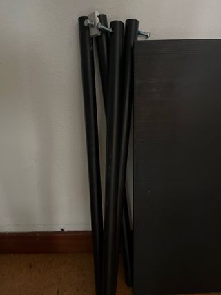 Mesa Ikea Desarmada Negra/Marrón