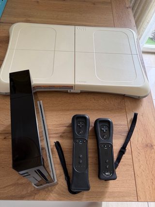 Pack Nintendo Wii + Wii Balance Board + juegos